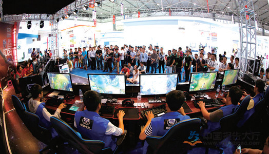 带有个人努 带有个人努