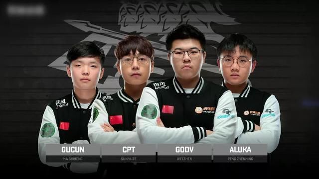 线充当攻防 线充当攻防