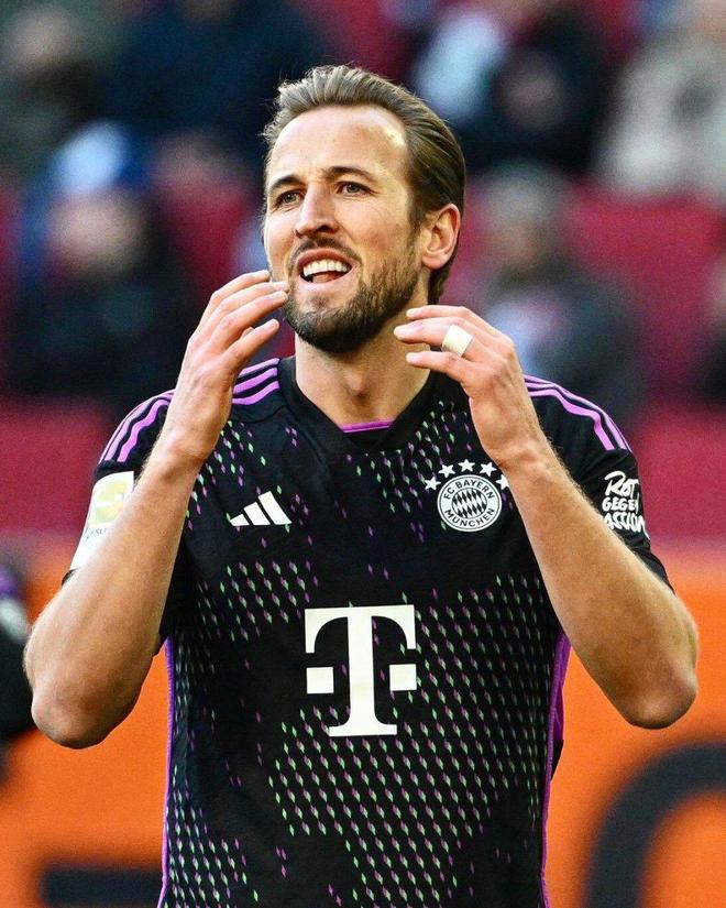 盈骏缺席期 盈骏缺席期