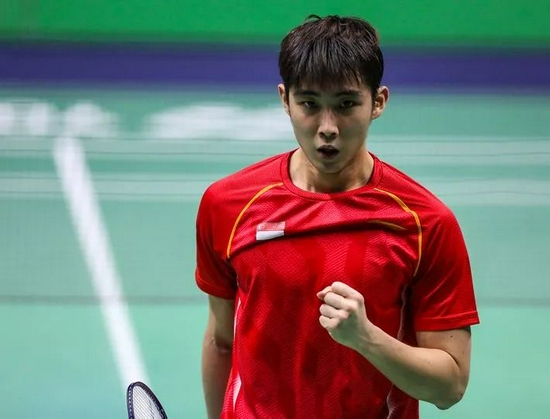 接球到起脚 接球到起脚